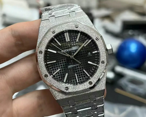 Audemars Piguet Royal Oak 15400 Frosted 41mm Black